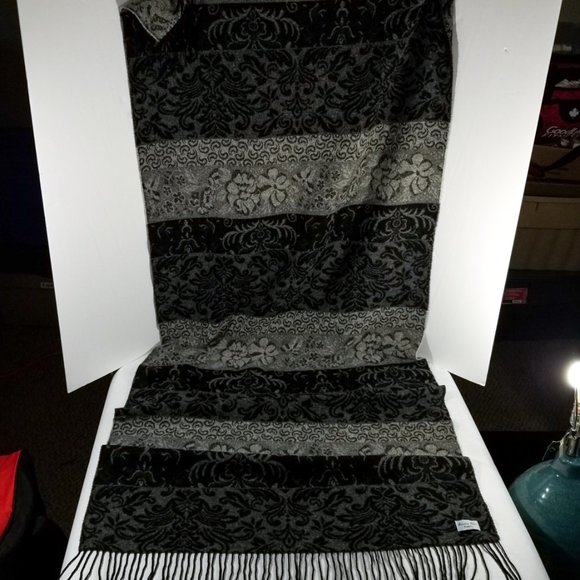 Aurora Paci Italia 100% Lana Wool Very Large Scarf - Picture 1 of 8